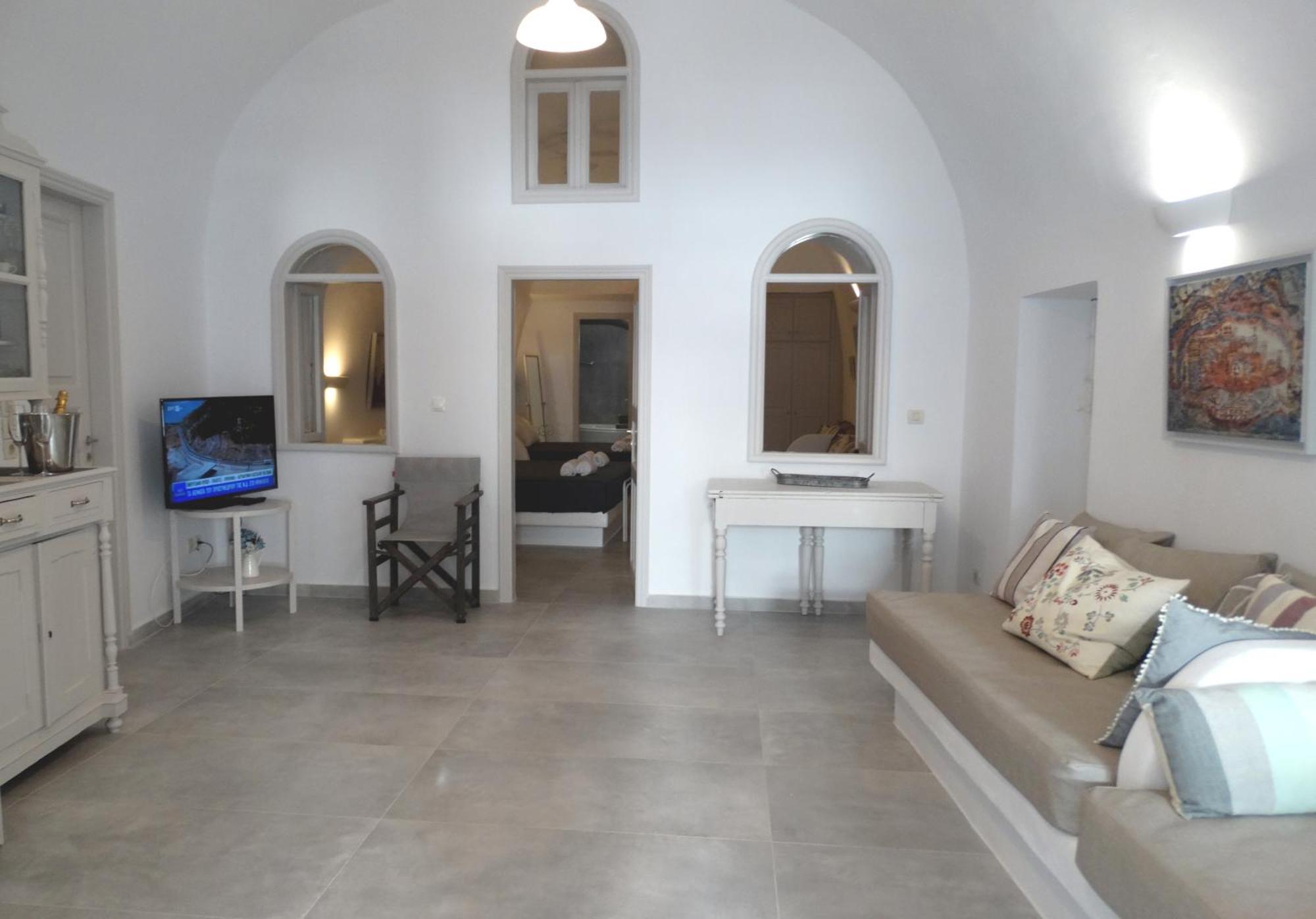 Yposkafo Suites - Villa - Santorini Fira  Exteriér fotografie